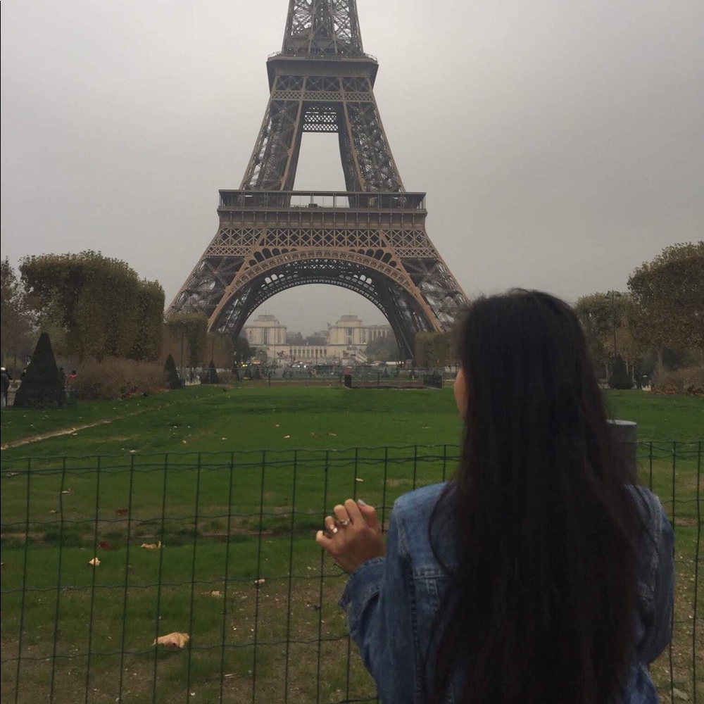 Meet your Posher, Rae